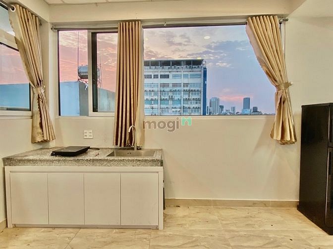 Hình ảnh Studio ban công siêu thoáng ngay Nguyễn Tất Thành Quận 4