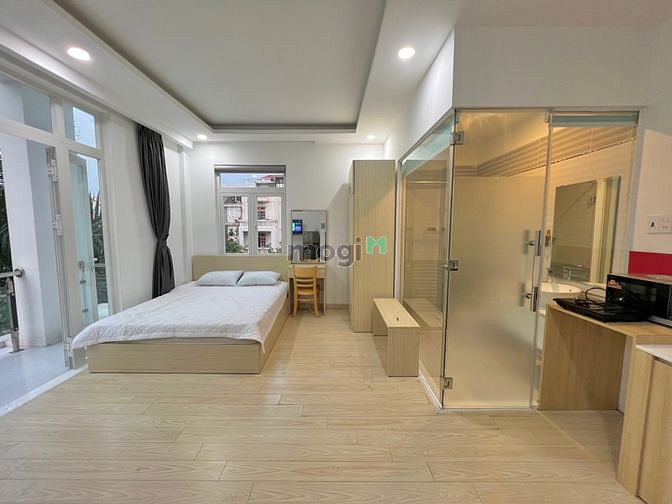 Hình ảnh Studio BAN CÔNG LỚN - Trần Não - CHDV cao cấp