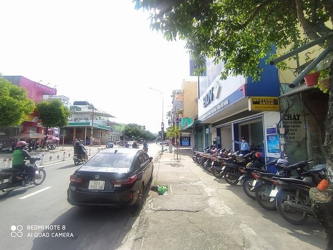 Hình ảnh Bán mặt tiền đường 76 m² Tô Hiến Thành - Quận 10 20 tỷ - 76 m2