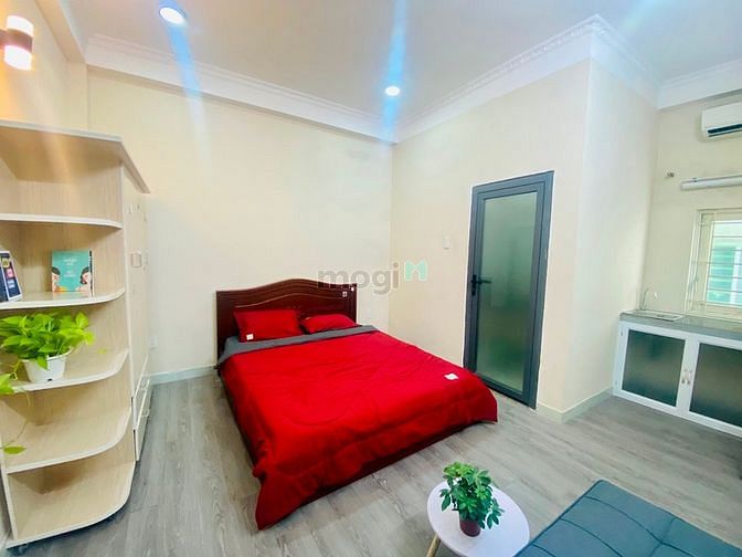 Hình ảnh Studio mới tinh cửa sổ lớn Dương Bá Trạc Q8