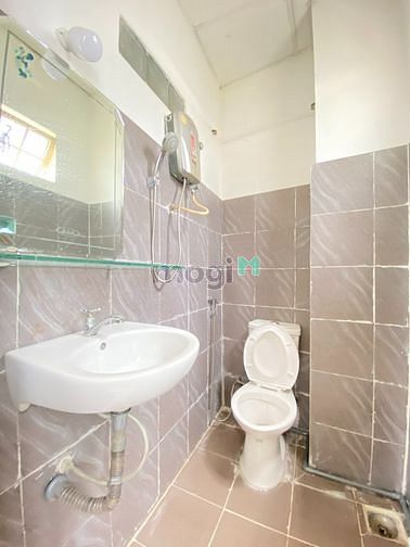 Hình ảnh Cho THUÊ Trang Chủ MB66.COM / Đăng Ký Tặng 66K - Ban công - GIÁ TỐT - QUẬN 10 - Gần CV Lê Thị Riêng