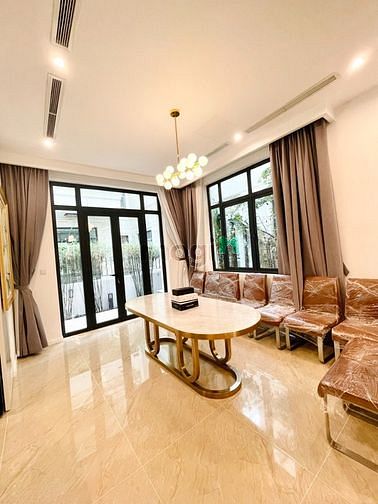Hình ảnh Cần cho thuê gấp căn biệt thự Bason quận 1