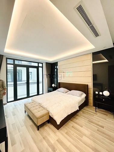 Hình ảnh Cần cho thuê gấp căn biệt thự Bason quận 1