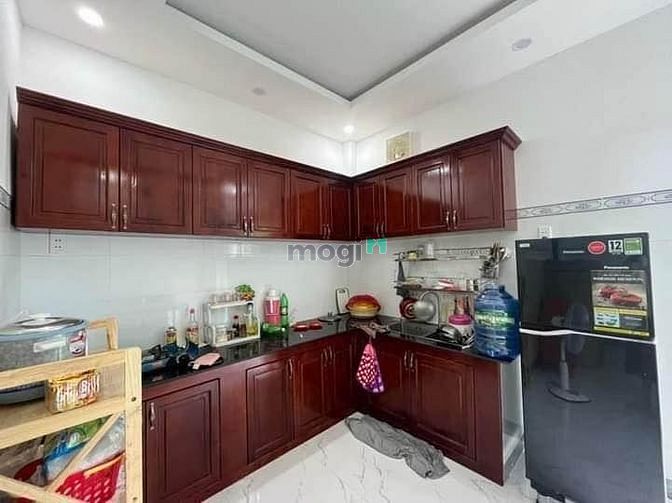 Hình ảnh Nhà quận 5 vuông vức 39m2 giá siêu mềm chỉ 1ty9