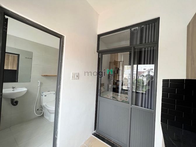 Hình ảnh MỚI XÂY - Thảo Điền - Studio ngăn bếp - Ban công thoáng