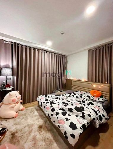 Hình ảnh Tặng nội thất cao cấp CENTROSA GARDEN Q10 61m2