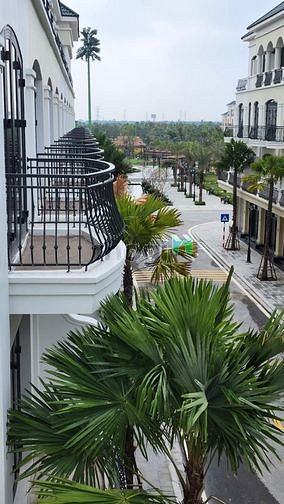 Hình ảnh Bán Cắt Lỗ Căn Liền Kề XẺ KHE 72m Khu Chà Là