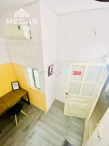Hình ảnh Phòng Sẵn Máy Lạnh Gần Ngay Etown Cộng Hòa