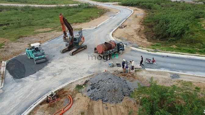 Hình ảnh Cần bán đất nền DT 189m2, giá 36tr/m2 dự án ĐHQG 245 Phú Hữu Quận 9