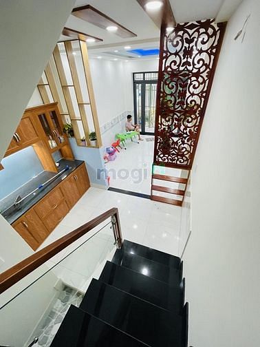 Hình ảnh SÁT MẶT TIỀN Bành Văn Trân TB 2tỷ630 3Pn 3wc SHR