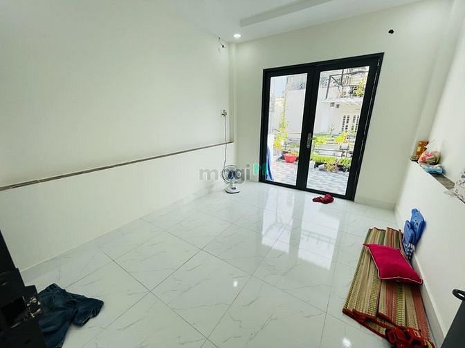 Hình ảnh SÁT MẶT TIỀN Bành Văn Trân TB 2tỷ630 3Pn 3wc SHR
