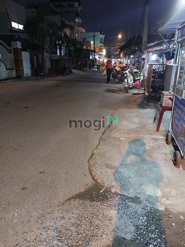 Hình ảnh Bán đất quận 12 hẻm 1 sẹc, 1 trục thẳng rộng 5m, 4x17 nở hậu hơn 3 tỷ