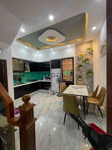 Hình ảnh Nhà đẹp còn mới BÌNH PHÚ Q6 DT 62m2 1,4 Tỷ