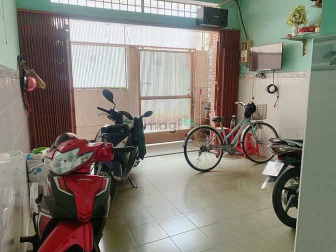 Hình ảnh Nhà hẻm 1/ Âu Cơ, P14, Tân Bình nở hậu hơn 6m 5PN cho thuê