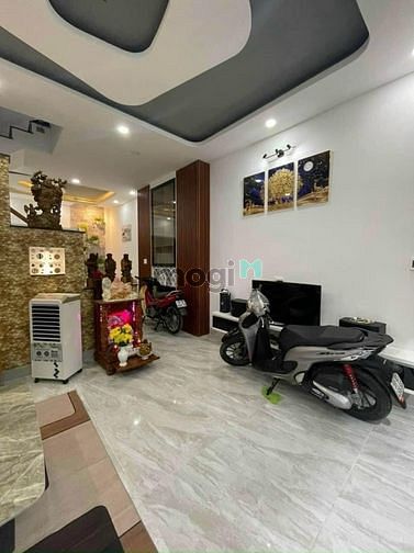 Hình ảnh Nhà đẹp còn mới BÌNH PHÚ Q6 DT 62m2 1,4 Tỷ