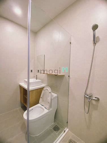 Hình ảnh Chdv quận 1_ mới 100%_thoáng mát_bancol_nội thất sang trọng