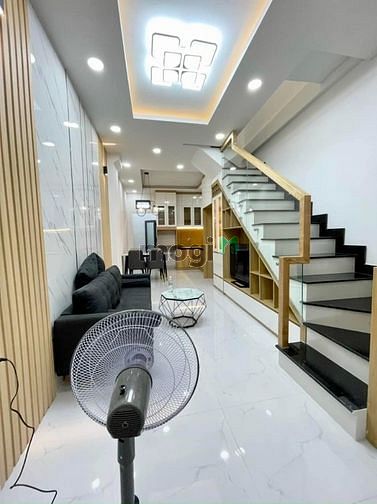 Hình ảnh Giá thanh lý BẾN VÂN ĐỒN Q4 55m2 2Tỷ640 SHR