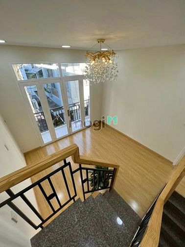 Hình ảnh Hàng độc CÁCH MẠNG THÁNG 8 Q3 48m2 4tỷ750 SHR