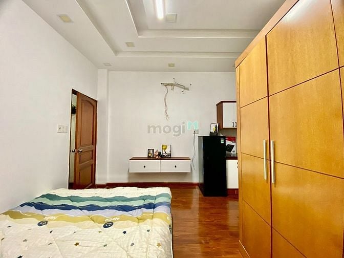 Hình ảnh Khai Trương Căn Hộ Ban Công Cửa Sổ Thoáng Mát