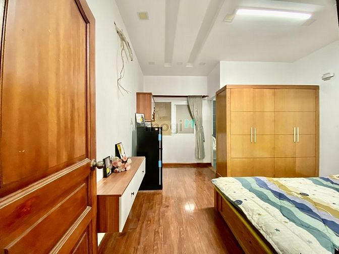 Hình ảnh Khai Trương Căn Hộ Ban Công Cửa Sổ Thoáng Mát