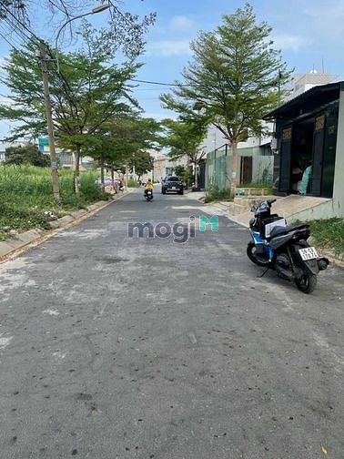 Hình ảnh Đất nền Phú Lợi Quận 8 - Sổ đỏ - Xây tự do - MT Phạm Thế Hiển