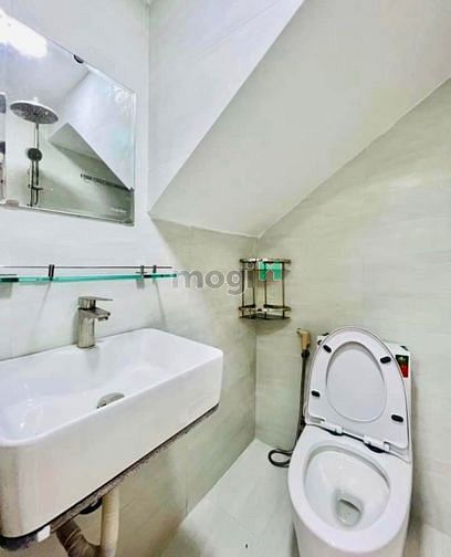 Hình ảnh MỚI TINH ! Xuân Thuỷ Q2 2tỷ850 3Pn 1T2L SHR 56m2