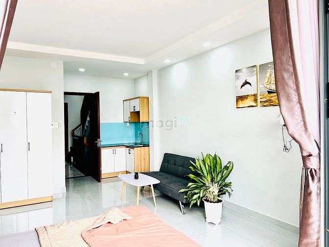 Hình ảnh Studio ban công gần Vincom - ĐH Văn Lang