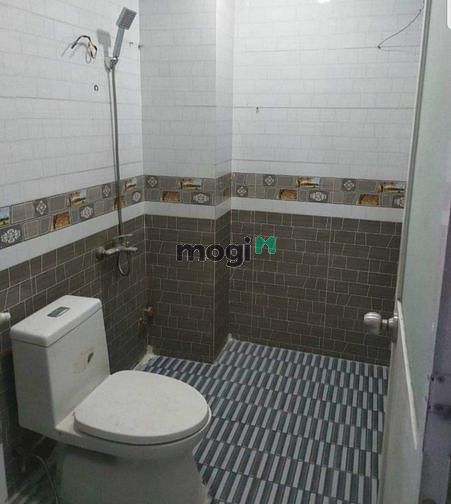 Hình ảnh Nhà Nguyên Căn Đường Dương Bá Trạc,P1Q8,DT 4mx10m, 1 Lầu,Giá 7 Tr/Th