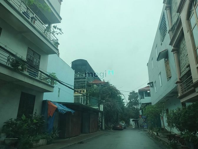 Hình ảnh Cần bán lô đất 60m2, mặt đường Nguyễn Thái Học, Hòa Bình