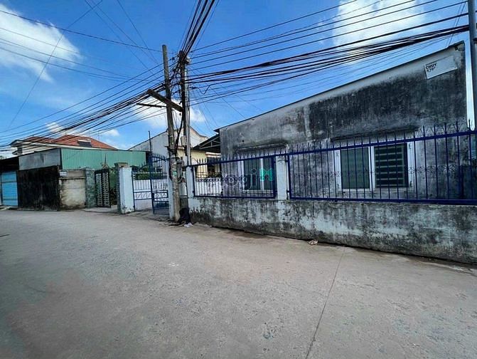 Hình ảnh Bán Gấp Lô Đất Siêu Rẻ ( 12x45 Full Thổ Cư ) Vị Trí 2 VTS P.Thống Nhất