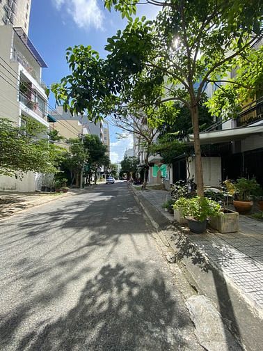 Hình ảnh Thiện chí bán đất Mt Nguyễn Xuân Khoát, 100m2 đoạn Phan Bôi,Hàn Quốc
