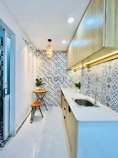 Hình ảnh MUA NHÀ MỚI bán Cô Giang Q1 49m2 3PN 3ty270 SHR