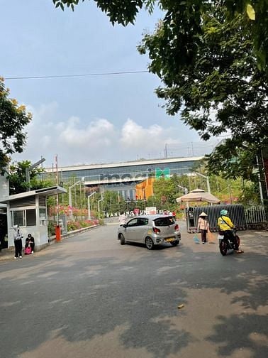 Hình ảnh CHO THUÊ BIỆT THỰ View Công viên, DT 300m2, 3 Tầng