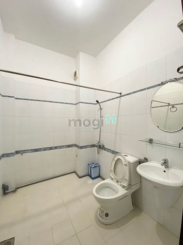 Hình ảnh Ban công - HOT Trần Não - 5.6Tr - Ở ngay