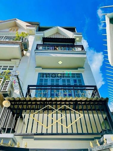 Hình ảnh Nhà ngay CHỢ LỚN QUẬN 6 1,7 Tỷ 62m2 SHR