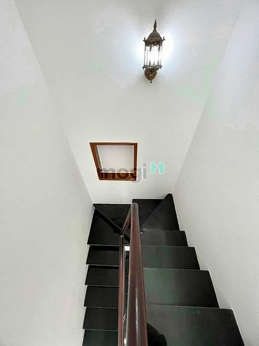 Hình ảnh Nhà ngay CHỢ LỚN QUẬN 6 1,7 Tỷ 62m2 SHR