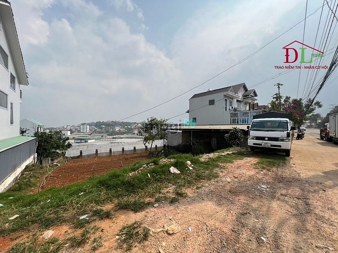 Hình ảnh Cho thuê đất mặt tiền Mai Anh Đào phường 8 Đà Lạt thích hợp kinh doanh