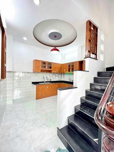 Hình ảnh Nhà ngay CHỢ LỚN QUẬN 6 1,7 Tỷ 62m2 SHR