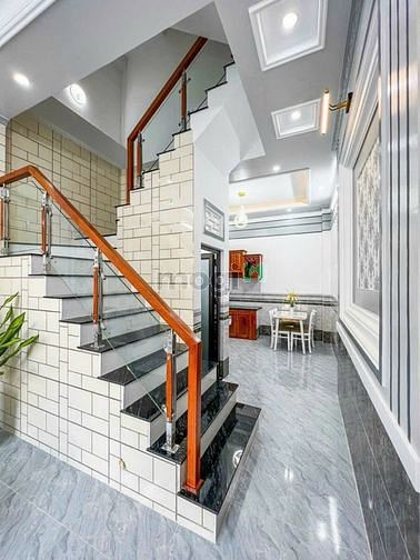 Hình ảnh Bán nhà trệt 2 lầu đường số 29 khu dân cư thới nhựt 1 giá 3.89 tỷ