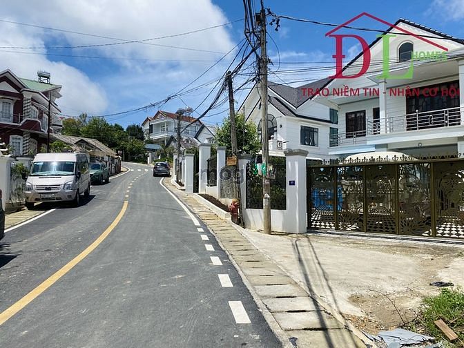 Hình ảnh Bán đất Đống Đa Đà Lạt 2 mặt tiền view toàn thành phố thích hợp nghỉ