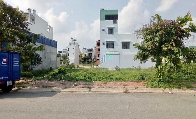 Hình ảnh Bán đất Quận 12 dã có sổ hồng riêng_ 100m2 giá 3 tỷ 050