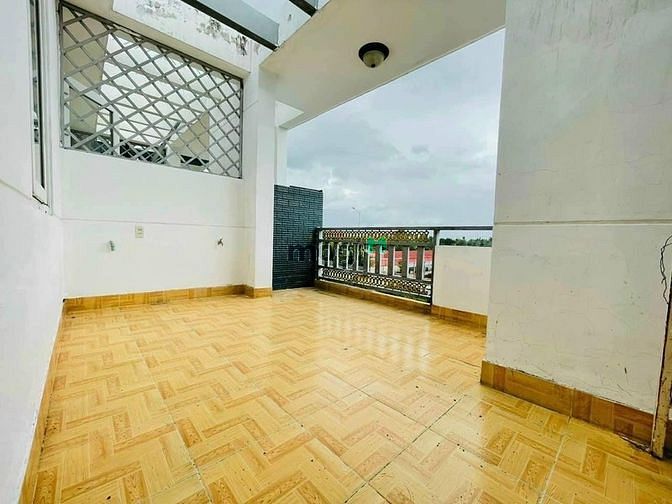 Hình ảnh GẦN SÂN BAY nhà ngay Nguyễn Văn Công G.Vấp 62m2 1,3 tỷ