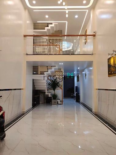 Hình ảnh Cô Hoa bán nhà LÝ CHIÊU HOÀNG Q6 59m2 1,4 Tỷ