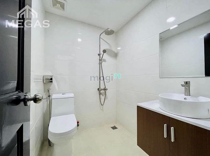 Hình ảnh TRỐNG LẠI CĂN 1PN ngay Vincom Nguyễn Xí