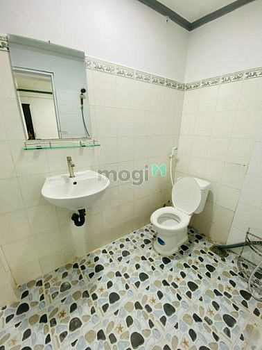 Hình ảnh Cho THUÊ CHDV GIÁ TỐT - QUẬN 10 - Thoáng mát - Tiện nghi