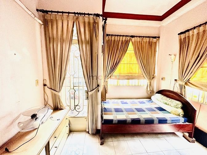 Hình ảnh Bán nhà Phú Nhuận Cách Mặt Tiền 1 căn - 4tầng- 4PN - chỉ 5.8 tỷ