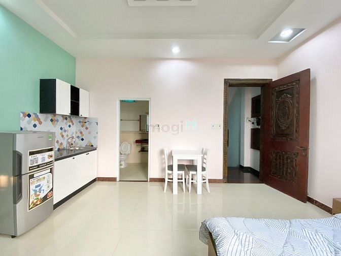 Hình ảnh CHDV Mới hoàn thiện - Ban công - cửa sổ - CÁCH 700M TRẦN NÃO Q2