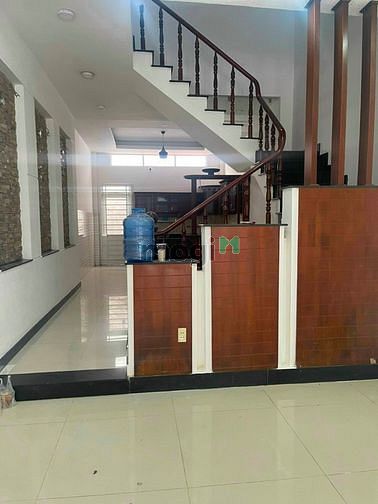 Hình ảnh Cho thuê nhà nguyên căn ở khu tên lửa