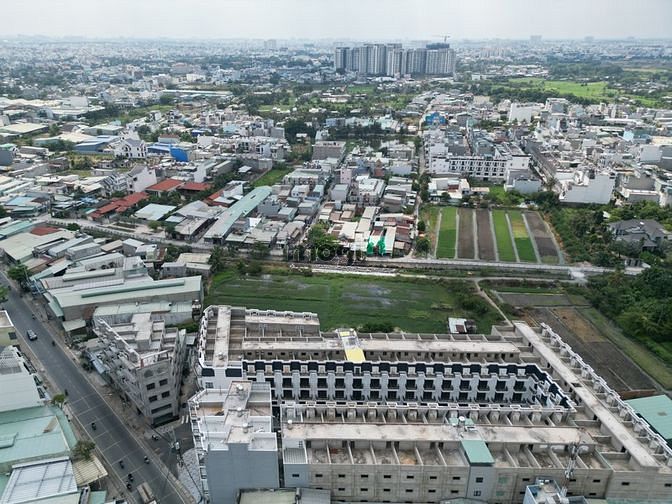 Hình ảnh NHÀ HIỆN ĐẠI QUẬN 12 4 tầng dân trí cao