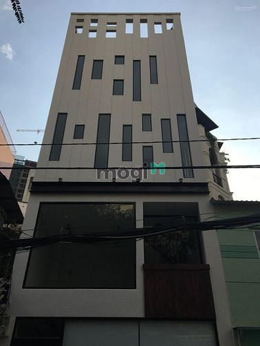 Hình ảnh Cho Thuê Nhà Mặt Tiền Trung Tâm Q3